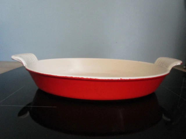 Skillet rond en fonte émaillée | Le Creuset FR