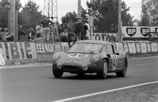Henri Grandsire & Jose Rosinski Alpine A210 Renault Le Mans 1967 Old Photo 16