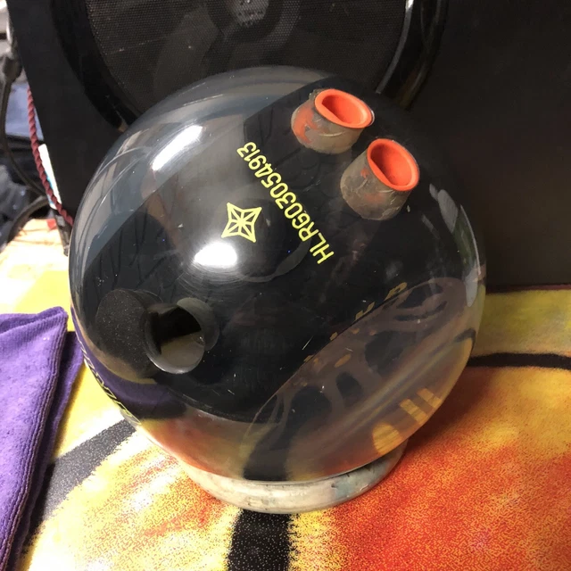 Le guide ultime des boules de bowling pour gauchers en 2026
