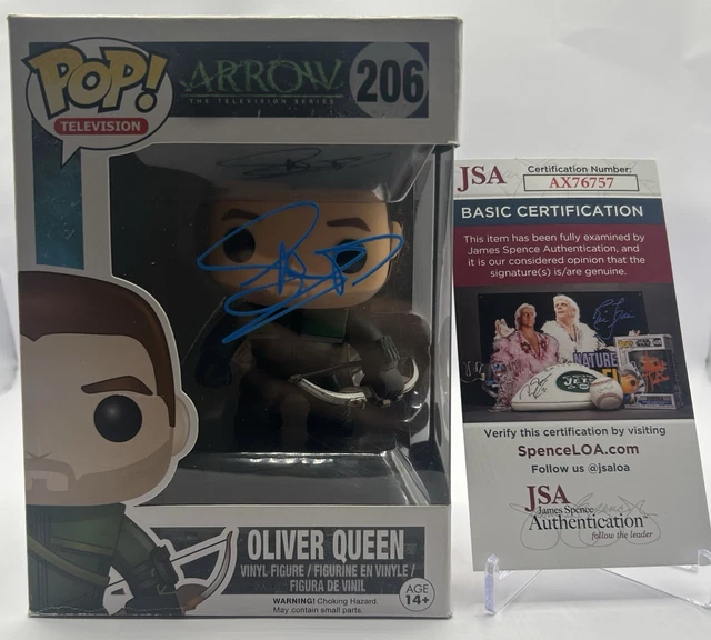 thumbnail image 2 of Funko POP! Arrow - Island Scarred Oliver Queen #260 Fugitive Toys Exclusive 2 of 9