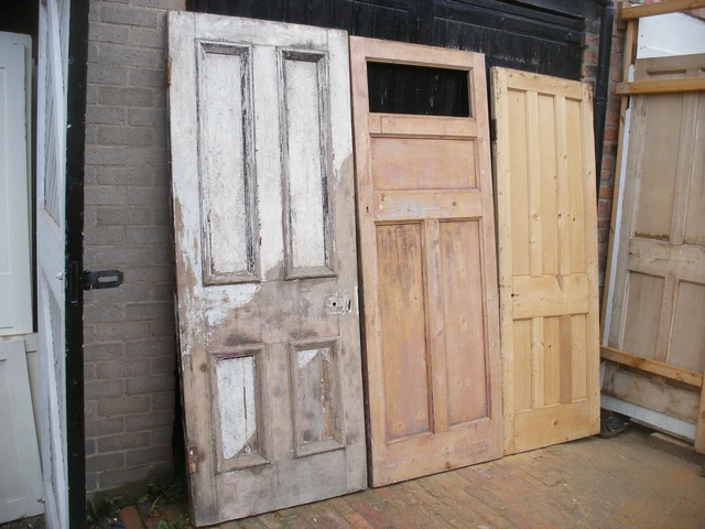 Reclaimed Victorian and Edwardian doors. For projects or panels.
