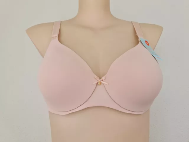 Hestia Ladies Back Smoother Full Coverage Underwire Bra size 18B Colour Nude