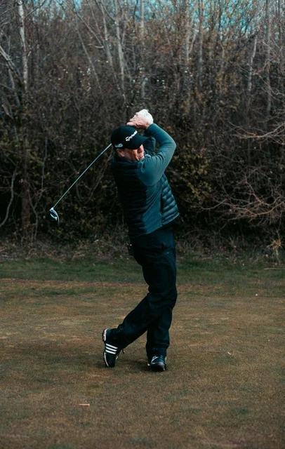 Fourball and lunch with Football Legend David Seaman for 3 people