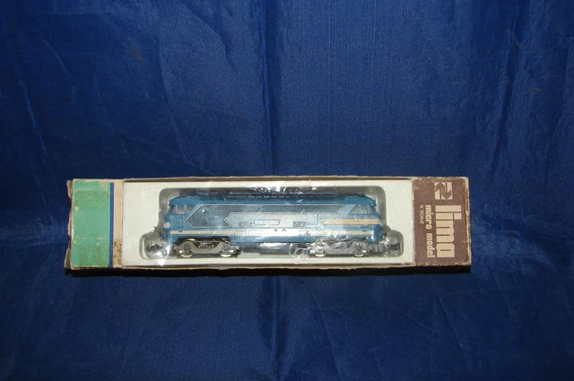 ROCO HO LOCOMOTIVE Motrice Diesel Ref 43798 De La Db Serie Br 215 G2780 ROCO HO LOCOMOTIVE Motrice Diesel Ref 43798 De La Db Serie Br 215 G2780