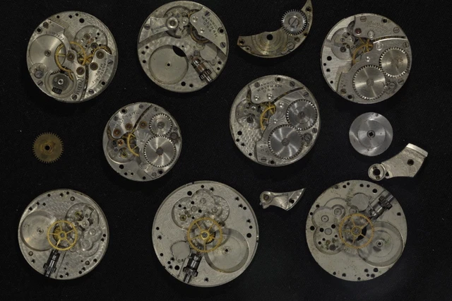 Mouvement De Montre Gousset « L’AIGLON » – À Réviser, Cadran émail, Axe De Balancier Oscillant