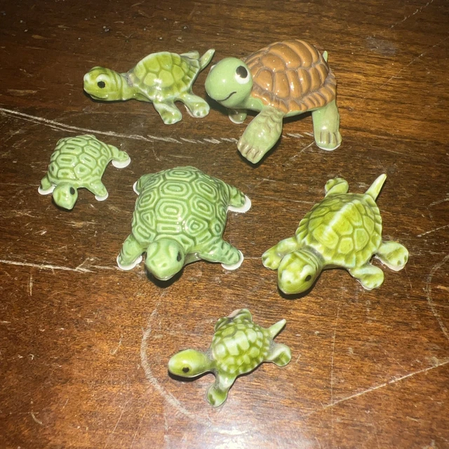 Hagen-Renaker Miniature Ceramic Turtle Lot