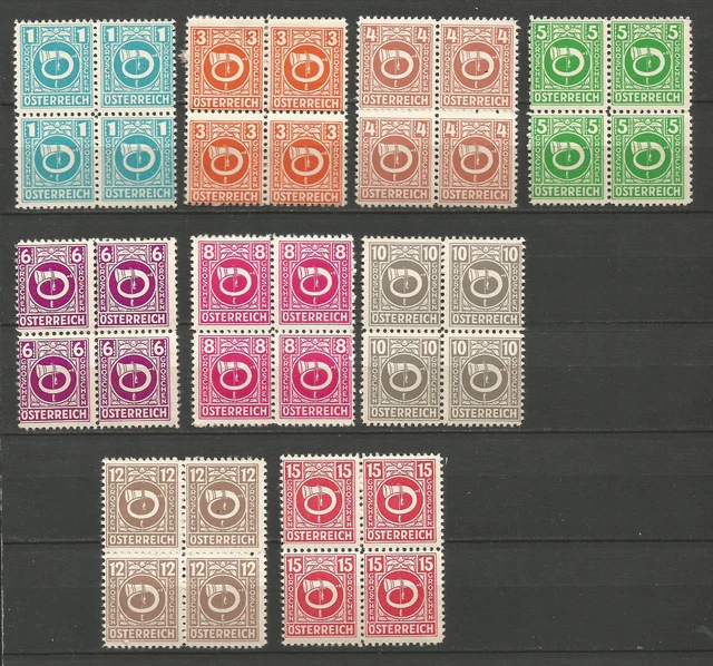 Autriche 1945  2e République 36 timbres non oblitérés en bloc de 4 /T5138