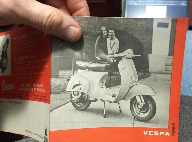 ORIG/NOS 1964 VESPA SCOOTER Dealer SHOWROOM BROCHURE/Model 50/90/125/150/GL/GS