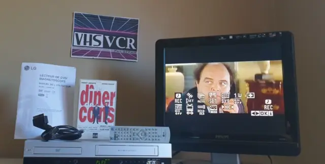 ② Lecteur enregistreur VHS Sony SLV-E20 — Lecteurs vidéo — 2ememain