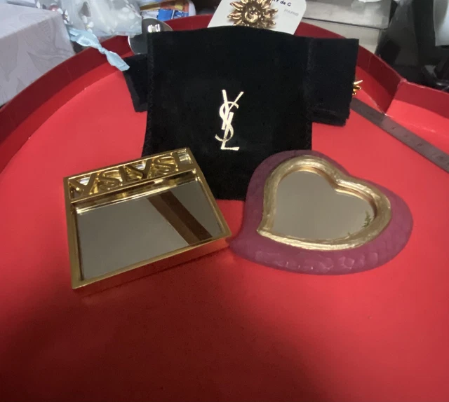 Miroir De Sac Double Face En Forme De Cœur Argenté - Neuf De Stock Petit Format