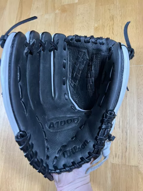 Wilson A1000 Fast Pitch Glove A10LF19V125 Left Hand Throw 12.5” 3