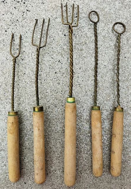 Lot De 5 Vrilles Anciennes - Outils Vintage En Bois Et Métal