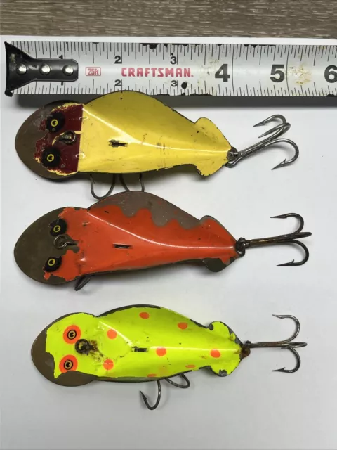 https://www.picclickimg.com/2PsAAOSwKEBmBGem/Vintage-Buck-Perry-Spoon-Plugs-fishing-lures-Set.webp