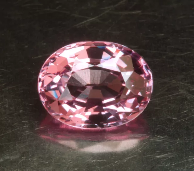 MALAYA - GRANAT    tolle Farbe    1,82 ct