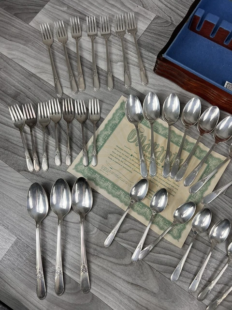 Wm rogers on sale silver set