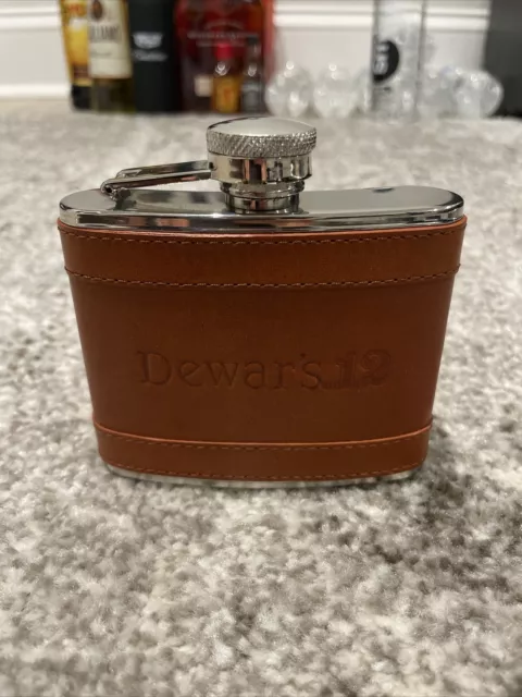 Dewars 12 Scotch Whiskey Pocket Flask Brown Leather and Stainless Steel 4 oz