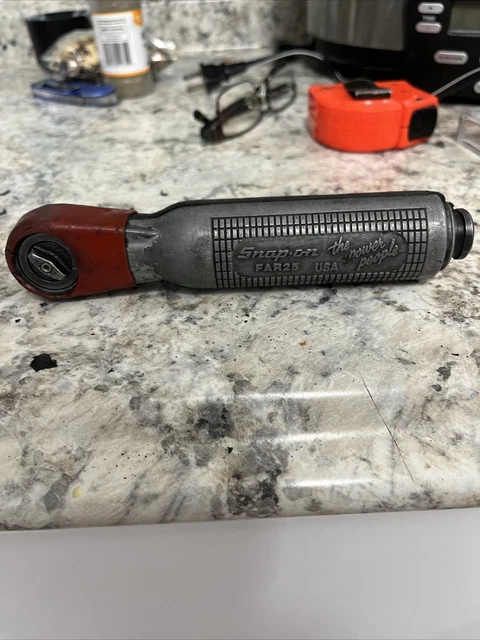 Snap-On Tools FAR25A Compact Reversible Air Ratchet 1/4" Drive USA