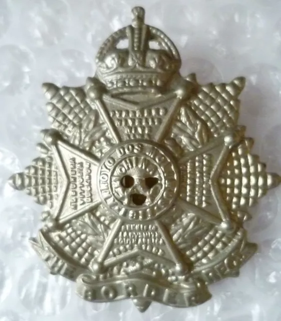 Border Regiment Cap Badge KC White Metal Slider ANTIQUE Org