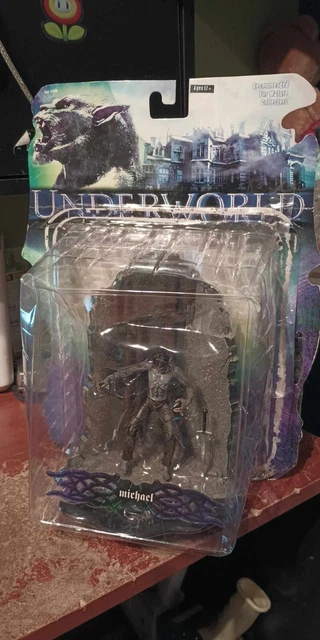 Underworld Michael Mezco Toyz Action Figure Toy 2003  Boxed Collectable   read