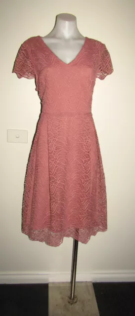 Jacqui clearance eve dresses