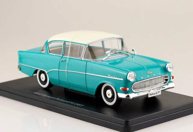 IXO voor Hachette - 1:24 - 2 x Opel Olympia Rekord P1 - - Catawiki IXO voor Hachette - 1:24 - 2 x Opel Olympia Rekord P1 - - Catawiki