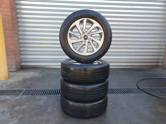 Hyundai Tucson Tl 17 Inch Set Of 4 Alloy Wheels Rims & Tyres