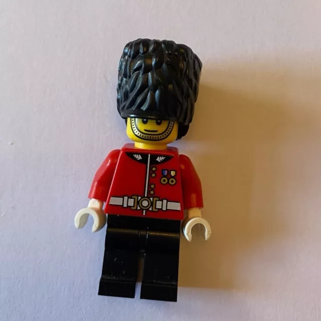 LEGO Novelty Beefeater Minifigure - Royal Guard