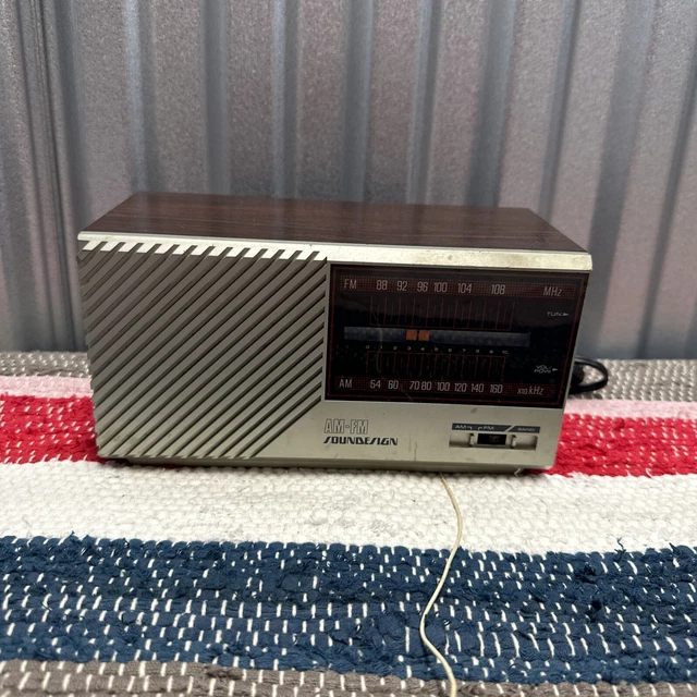 SOUNDESIGN AM FM Table Radio Model 3030 Sound Design Vintage 80’s NICE ...