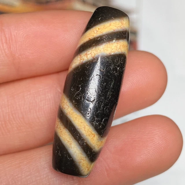 Ancient Tibetan DZI Beads Old Agate Yellow 4 Stripe Totem Amulet Pendant GZI