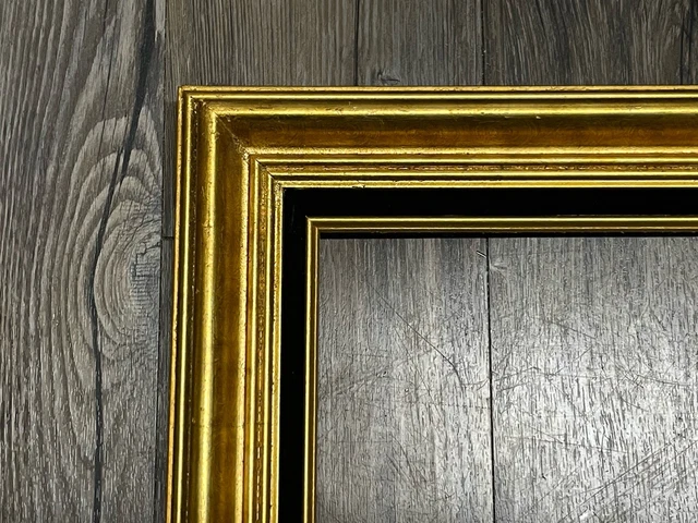 WOODEN FRAME 20TH view: 35 x 51 cm whole: 61 x 45 cm foliage
