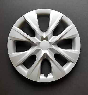 One New Wheel Cover Hubcap Fits 2014-2018 Toyota Corolla L/LE Silver 8 Spoke