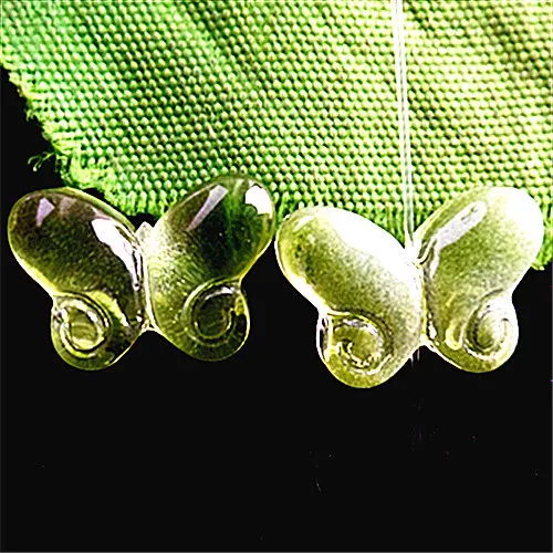 A17847 14X10X4MM 2PCS Beautiful crystal carved butterfly pendant bead $0.01  - PicClick