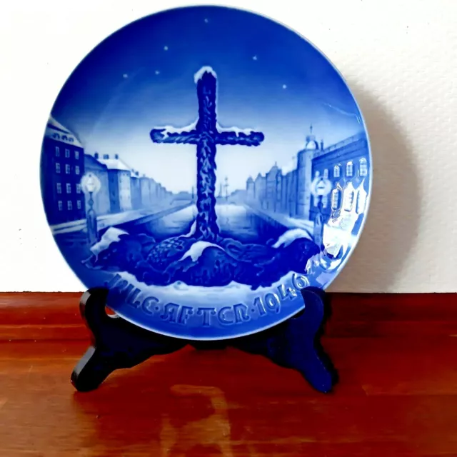 1946 Christmas plate BING & GRONDAHL Royal Copenhagen Fact. 1