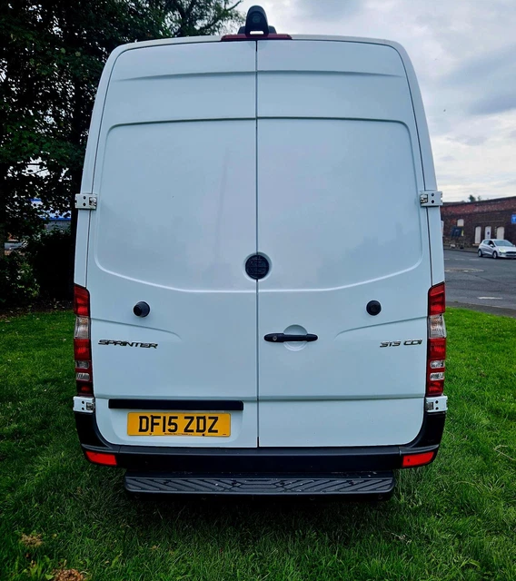 MERCEDESBENZ SPRINTER 313 MWB Fridge Refrigerator Delivery COLD 12m