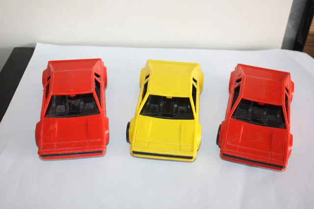 VOITURE JOUSTRA PLASTIQUE ROUGE DU PORTE VOITURE JOUSTRA GOLIATH MADE