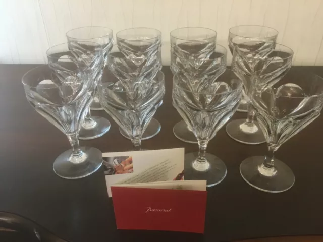 46 verres à vin blanc service Duchesse De Dino en cristal de Baccarat