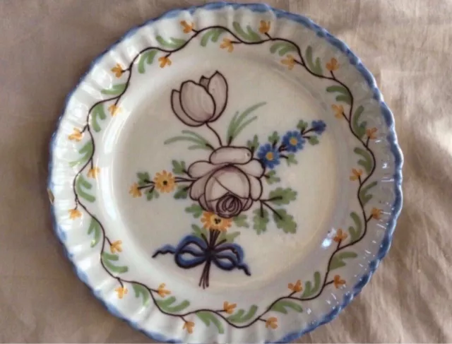 Faience de Roanne - Assiette 18° siecle