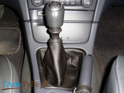 C58490 en cuir synthétique couleur: noir compatible avec Renault Clio 2 de 1998 à 2004 AERZETIX Soufflet de levier de vitesse 