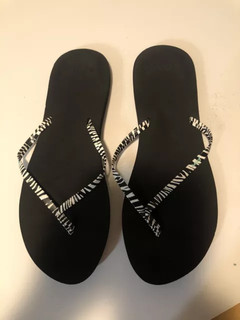 NEW Reef Uptown Girl Black Zebra Print Sandals Flip Flops Women's Size 11