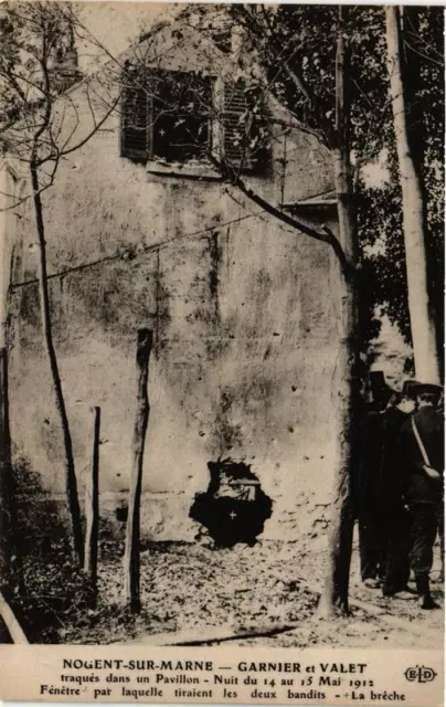 CPA AK NOGENT-sur-MARNE Garnier & Valet Hunted the Gap Window (700568)