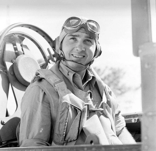 WW2 PHOTO WWII US Navy Dauntless SBD Pilot Midway 1942 World War Two ...