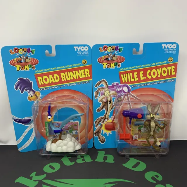 Looney Tunes 4.5" Wile E Coyote Road Runner Action Figure with Card 1993 Tyco