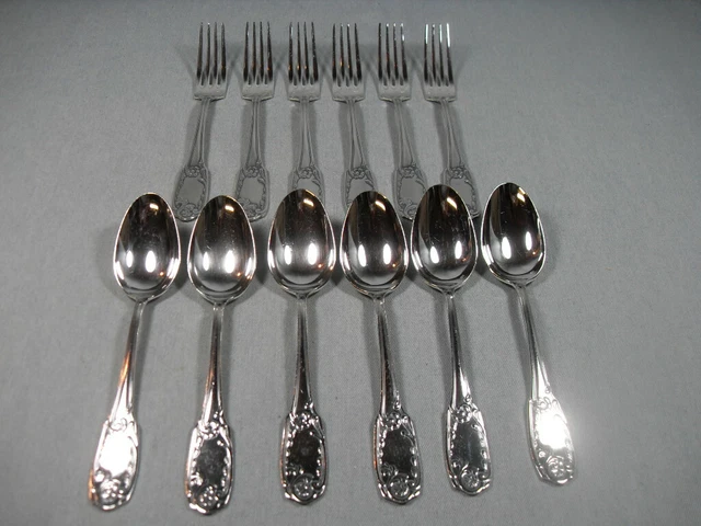 Cailar BAYARD, 6 superbes couverts de table de style Louis XV, 12 pièces