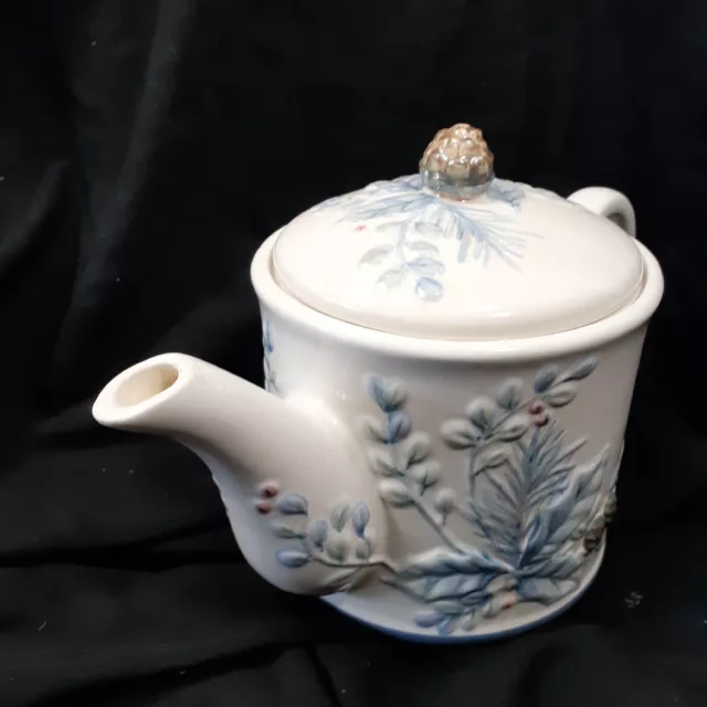 Pfaltzgraff Winter Frost Embossed Tea Pot White Light Blue Pinecones Discontined