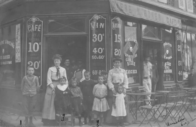 Cpa 93 Les Lilas Carte Photo D'une Devanture De Cafe