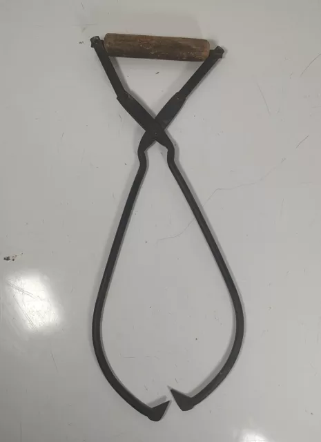 Vintage Antique Ice Block Carrying Tongs Primitive Farm Tool Metal