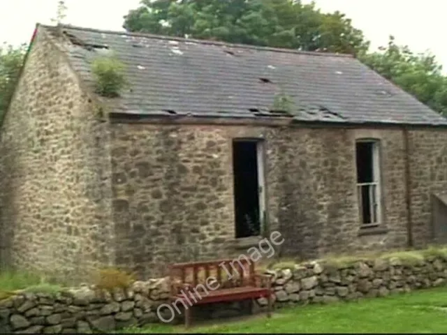 Photo 6x4 Red Roses Chapel This former Calvinistic Methodist Chapel was i c2006