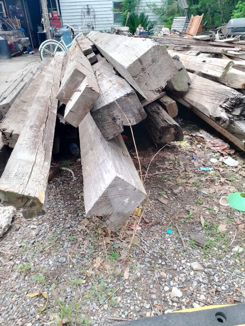 reclaimed barn wood beams