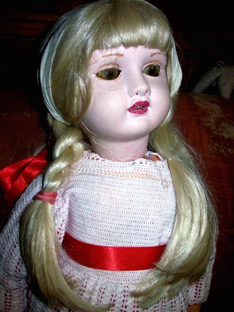 Vieille Poupee Sortie Du Grenier