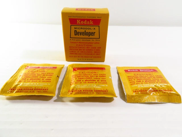 Lot Développeurs Kodak DK-60a Et Dektol – 1 Gallon Chacun – Vintage USA – Ouverts Jamais Utilisés